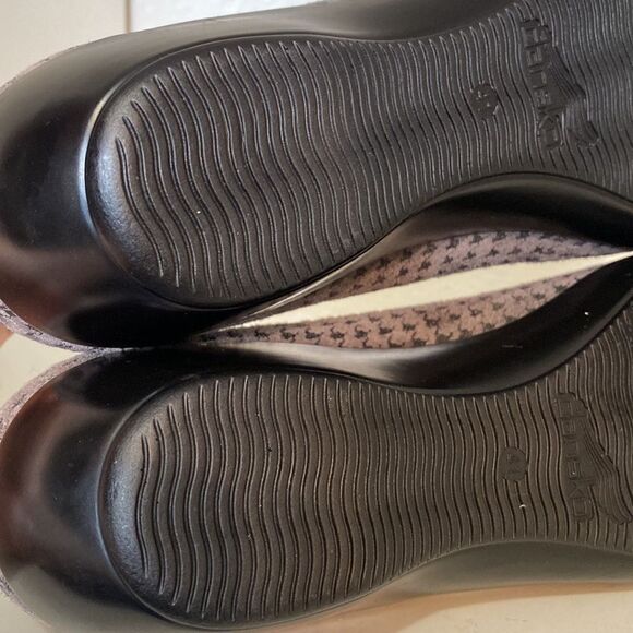 Dansko Houndstooth Loafers Womens Comfort Wedge Slip On Work Casual Shoes Preppy - Picture 12 of 14